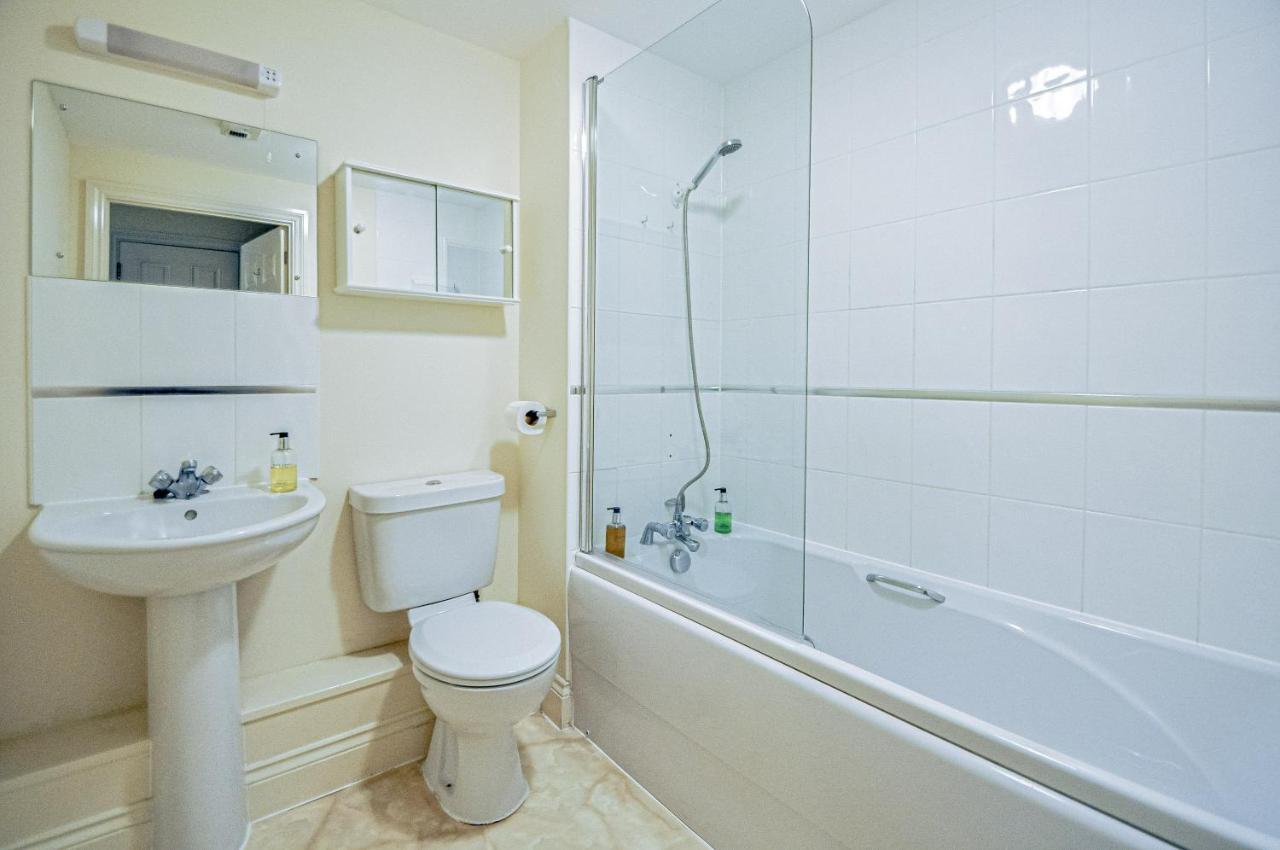 Kings Quarter - Four Bed Apartment - #0202 Maidenhead Esterno foto